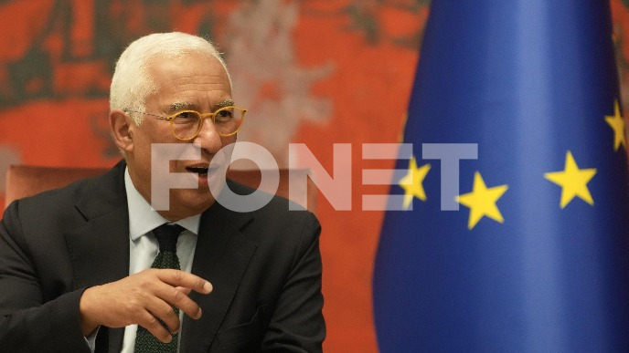 Košta u kontaktu s Kremljom